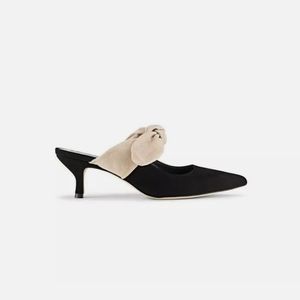 M. Gemi The Lasso Black Kitten Heel Mules Size 35 runs 1/2 size small